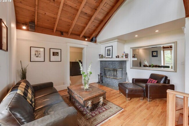Building Photo - Charming 1920’s Converted Ranger Station H...