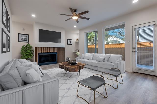 Foto del edificio - 5755 Phoenix Dr