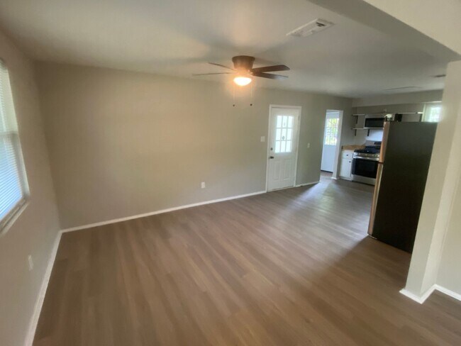 Foto del edificio - Move In Special!! $500 off first month for...