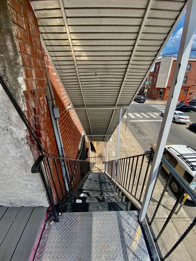 Building Photo - 2240 S 11th St