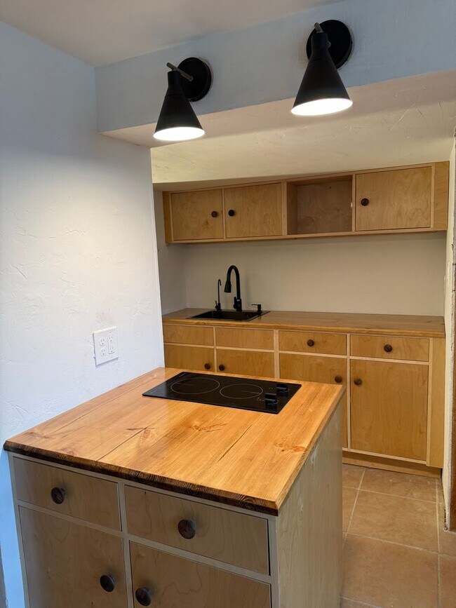 Foto del edificio - 1808 Easton Rd