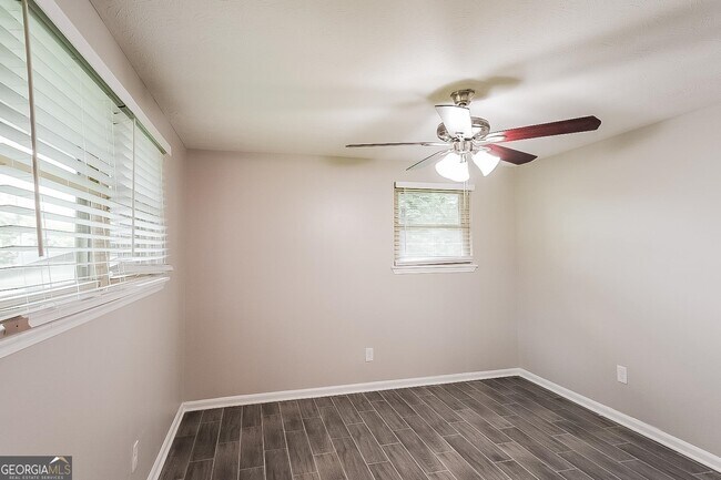 Building Photo - 3432 Nina Ct