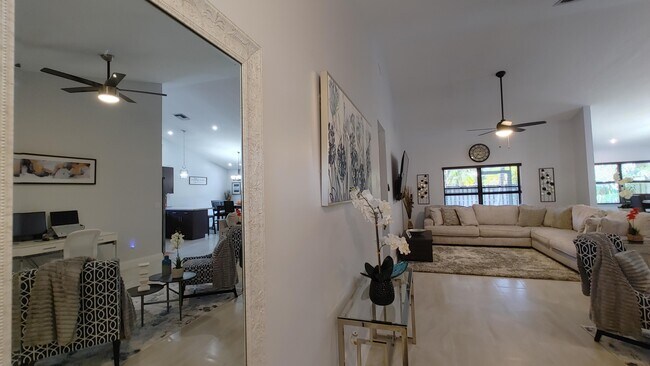 Building Photo - 4120 NW 99th Terrace