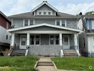 Building Photo - 1105 Virginia St