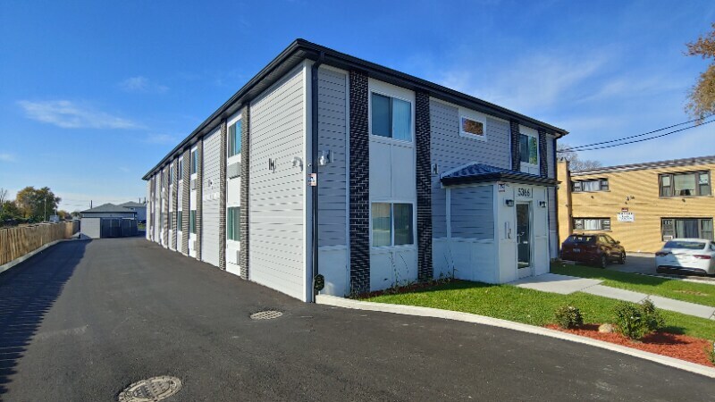 Photo - 5366 S Laramie Ave (Chicago, IL)