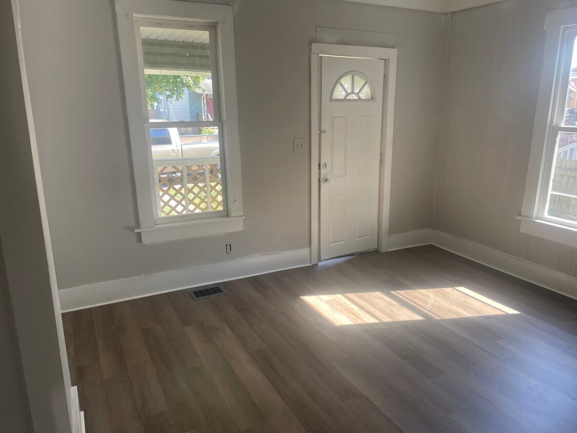 641 Goodwin Ave, Lancaster, OH 43130 Townhome Rentals in Lancaster OH