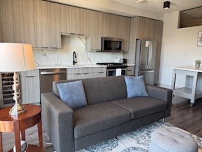 Building Photo - 3699 Lenox Rd NE