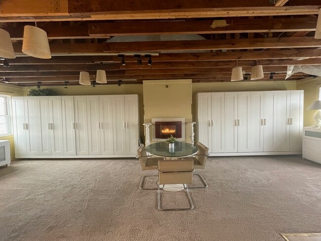 Foto del edificio - 7006 Eastern Ave