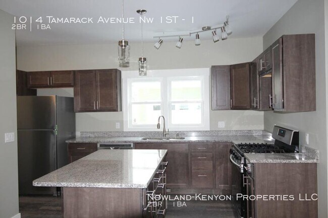 Building Photo - 1014 Tamarack Avenue Nw #1- 2 beds, 1 full...