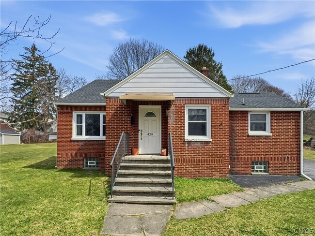 Building Photo - 429 Lionel Ave