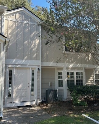 Building Photo - 1158 Monaco Dr