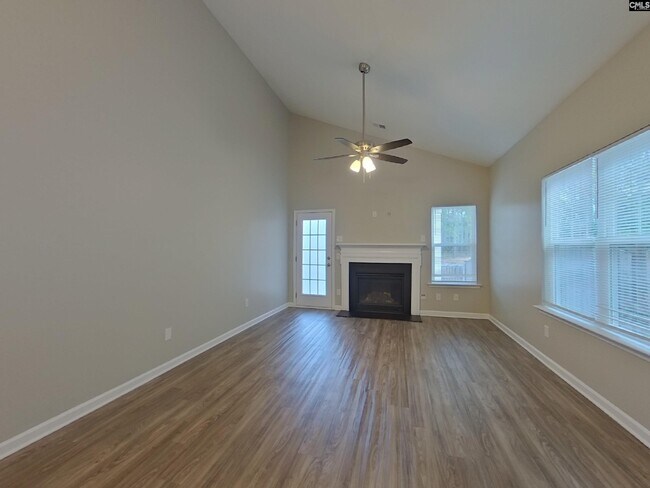 Foto del edificio - 133 Brewers Oak Ln