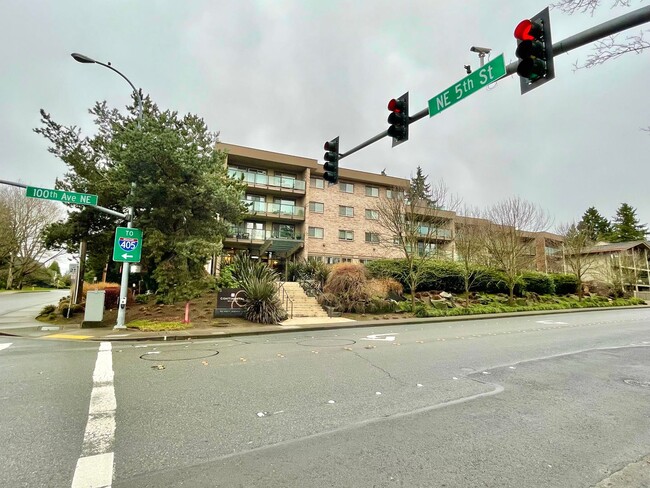 Building Photo - Great Condo For Rent