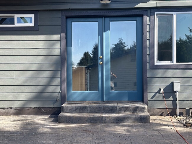 Building Photo - 2508 Park Forest Dr