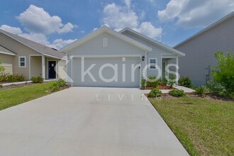 Building Photo - 8633 SW 43rd Ter