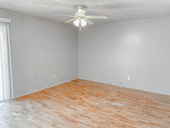 Foto del edificio - 2131 74th St