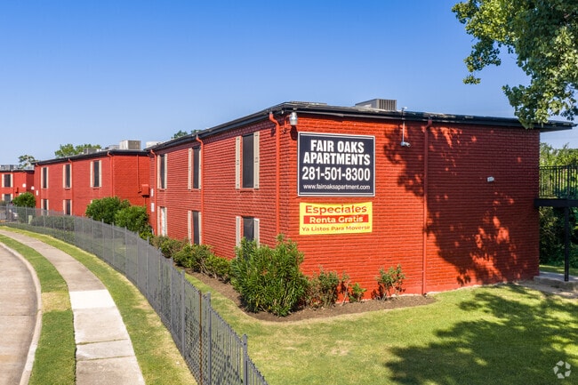Fair Oaks Apartments