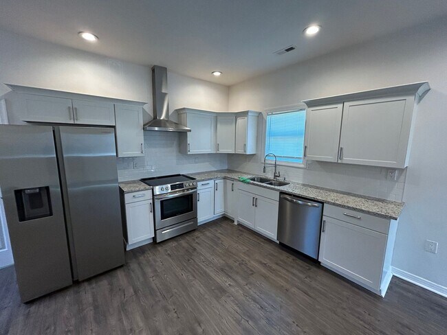 Foto del edificio - 1404 Miller Ave