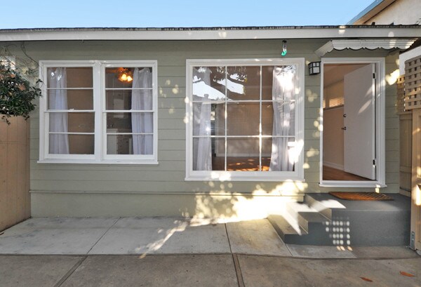 Primary Photo - 1511 Stanford St