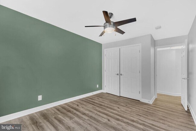 Building Photo - 1565A N Van Dorn St
