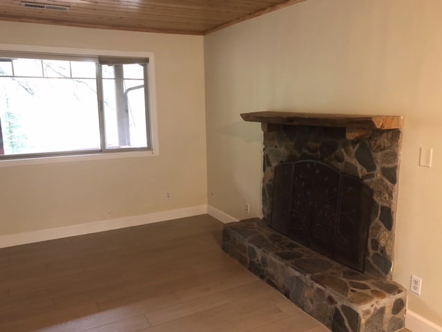 Building Photo - 4450 Canyon Loop