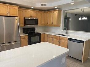 Building Photo - 2404 Antigua Cir Building Photo - 2404 Antigua Cir