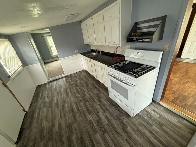 Foto del edificio - 319 S Ashby Ave