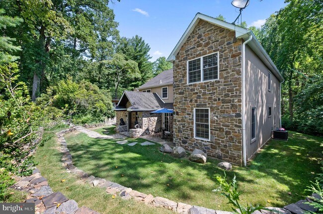 Building Photo - 713 Broad Acres Rd