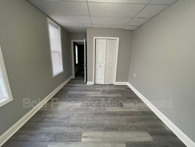 Foto del edificio - 320 Elm St