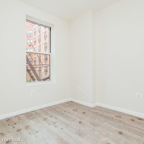 Building Photo - 4 br, 2 bath Apartment - 264 Linden St Apt 2D