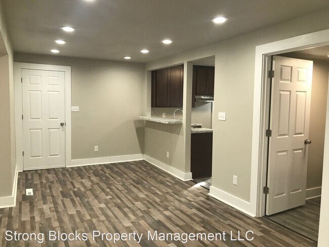 Building Photo - 4 br, 2 bath House - 4813 W MEDFORD AVE