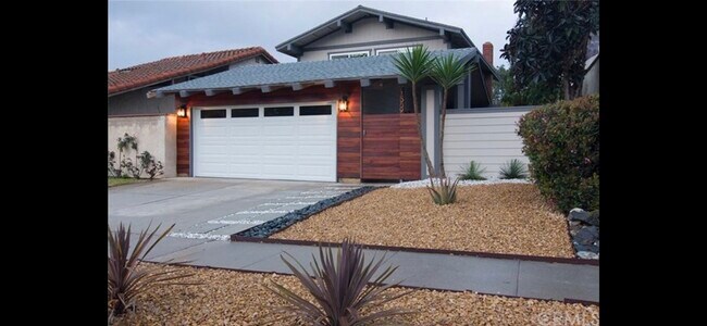Building Photo - 1569 Chalgrove Dr