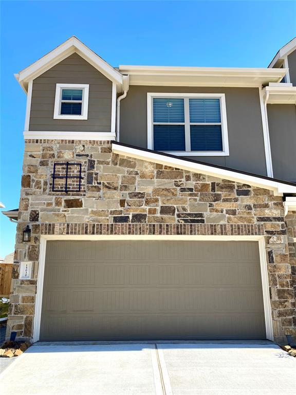 Building Photo - 15030 Flintstone Village Trl