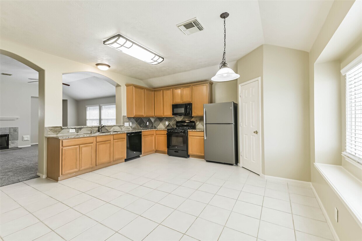 Primary Photo - 8914 Heron Nest Dr
