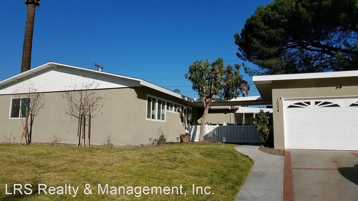 Primary Photo - 3 br, 2 bath House - 1024 El Dorado Drive