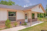 Foto principal - 2207 Luther St