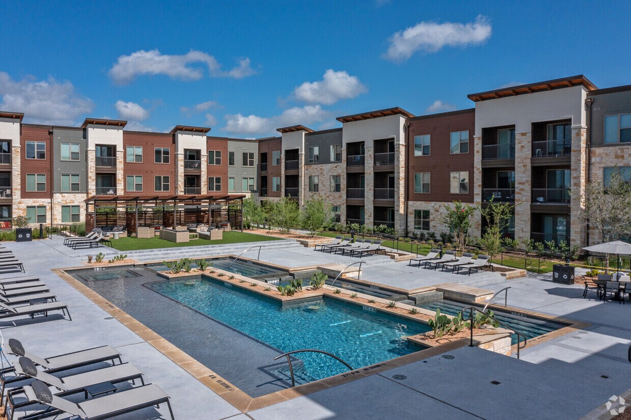 Aura 36Hundred Apartments in Round Rock, TX