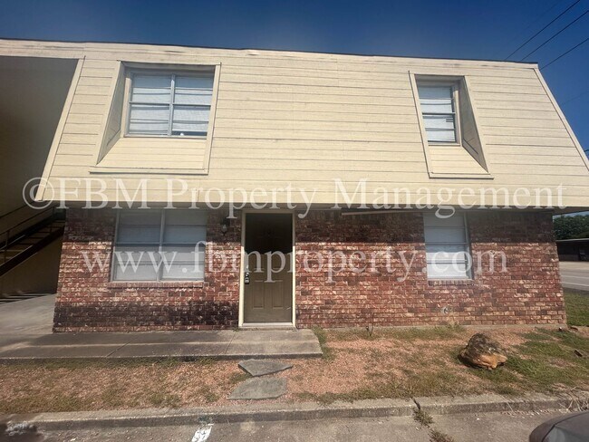 Foto del edificio - Willow Court Apartments, Unit 101 - Cozy 2...
