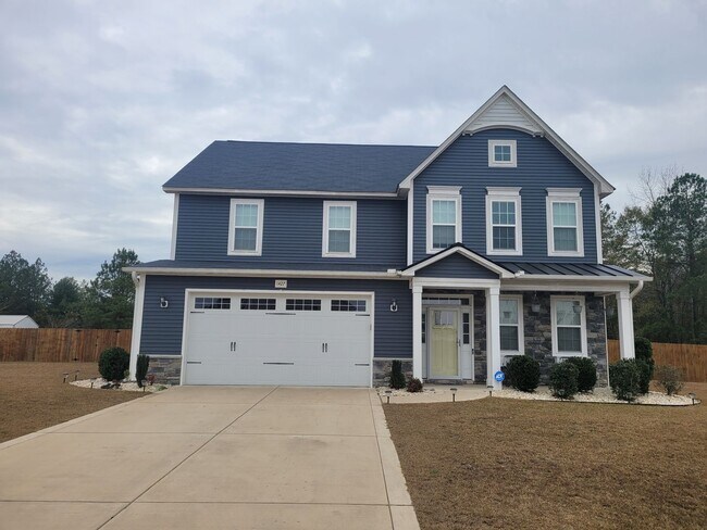 Building Photo - Gorgeous 4 bedroom!!!