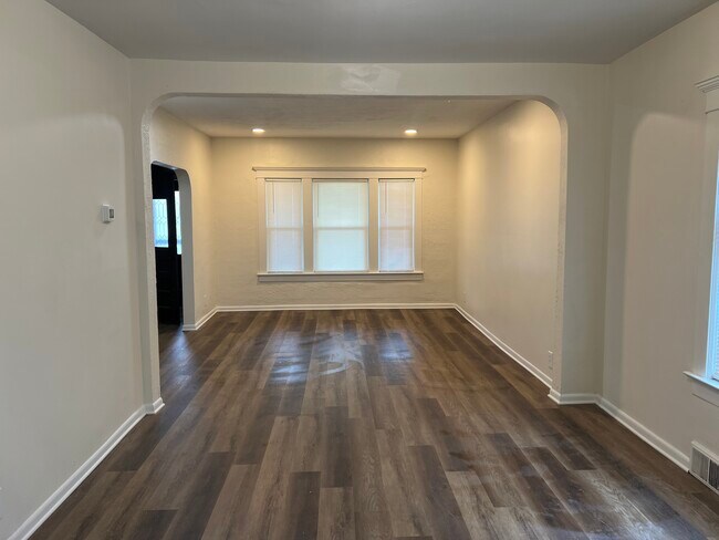 Foto del edificio - 329 Grider St