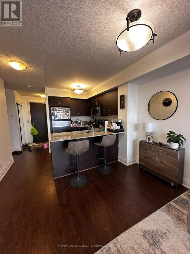Building Photo - 1060 Sheppard Ave W
