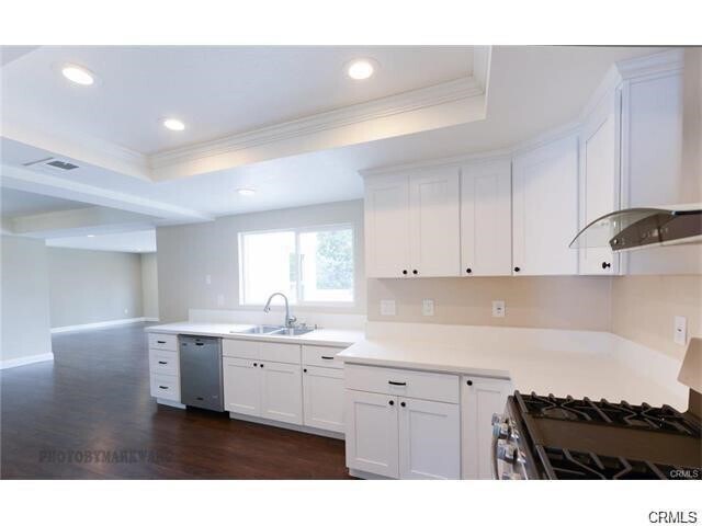Building Photo - 20261 Rim Ridge Rd