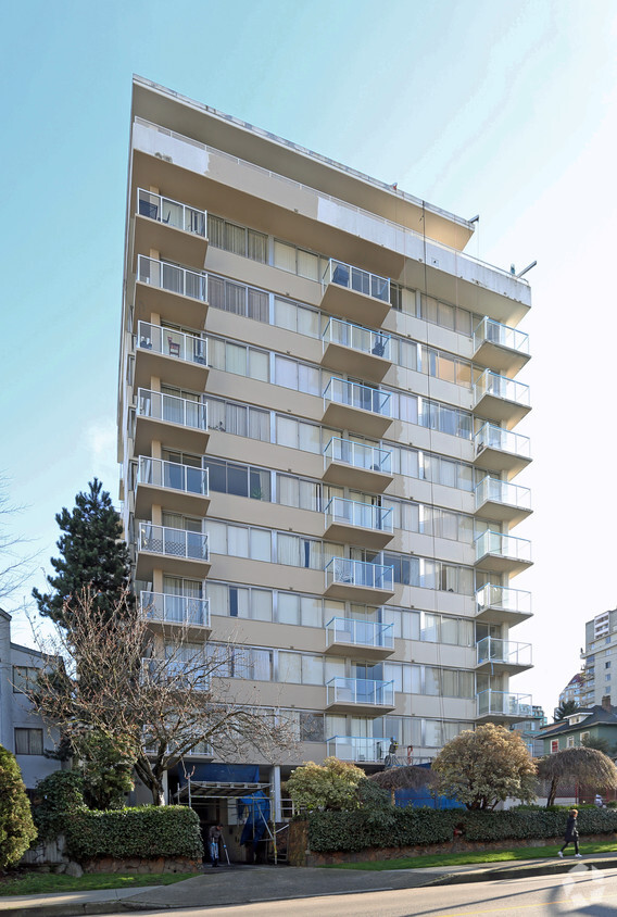 Building Photo - 1101 Pacific
