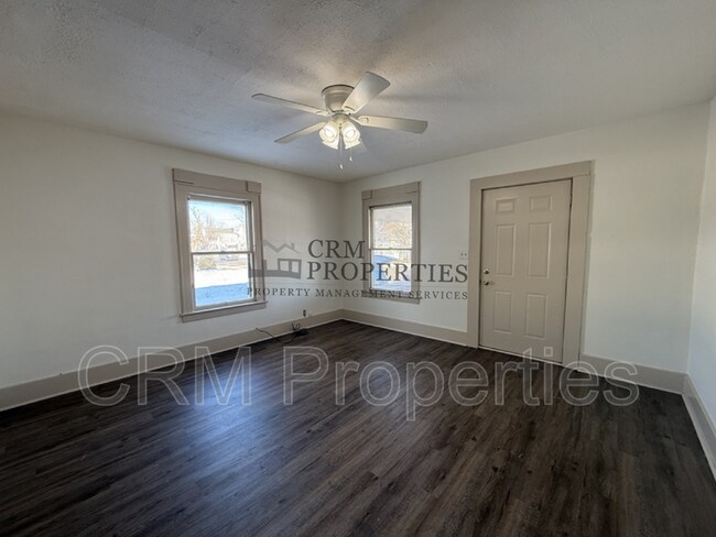 Foto del edificio - 811 N Webster St