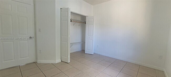 Foto del edificio - 33 E 20th St