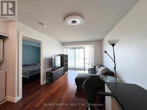 Building Photo - 18 Harrison Garden Blvd