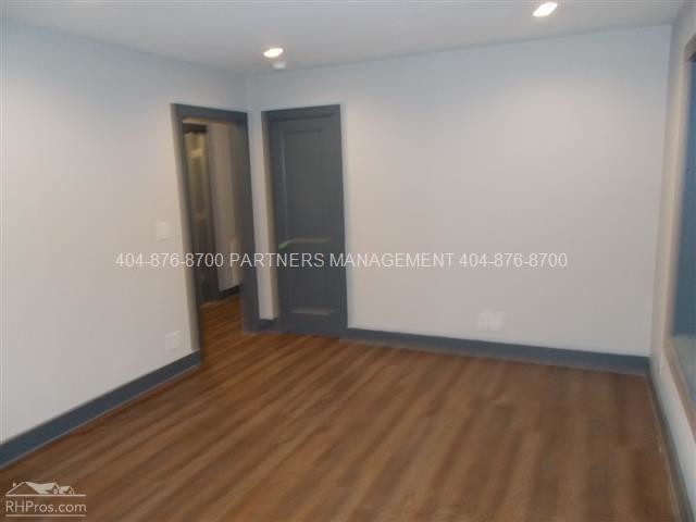 Building Photo - 2br/1ba Renovated Home- Downtown East Point