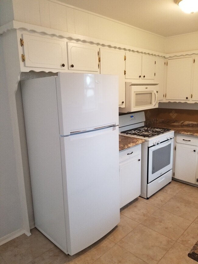 Foto del edificio - Updated 3 Bed 1 Bath House