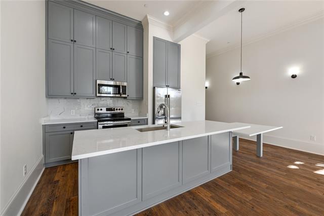 Foto principal - 3901 Baronne St