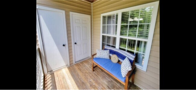 Foto del edificio - 533 Mill Pond Dr